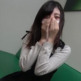 FC2 PPV 4966325 【廃版・激レア限定発売】顔出しNG！経験人数1人の18歳。ワケありマスク素人美女、1本限りの出演。 ※完全拡散禁止。
