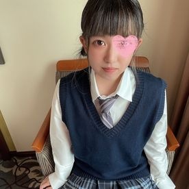 FC2 PPV 4971620 【廃版】げん２.年生の春。あどけない体でしっかり感じるイマドキの小動.物系美女。小さいけど超敏感なオッパイと発..育中のマンコが可愛い！思春期の美しいお顔に大量顔射！